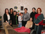 ნოტარიუსთა პალატამ ორგანიზაციის ,,ხელი ხელს“ აღსაზრდელებს შობა-ახალი წელი მიულოცა